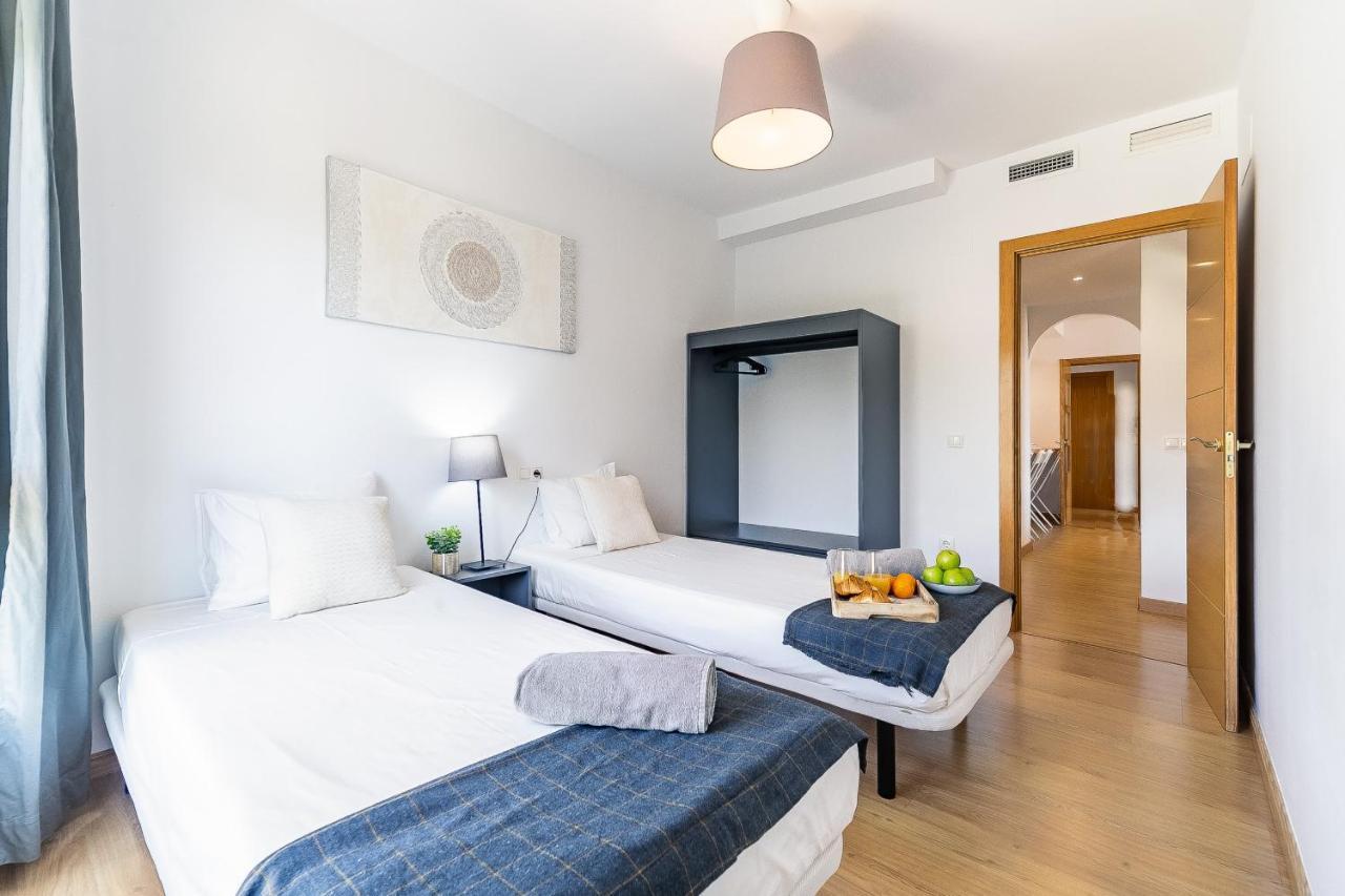 Modern Beach Apartment Valparaiso With Parking Málaga Exterior foto